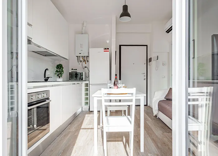 Joivy Sublime Flat With Balcony Apartment *
