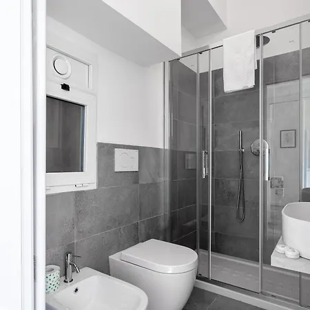 Joivy Sublime Flat With Balcony *